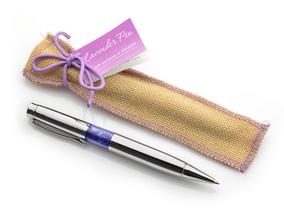 Lavendel-Kugelschreiber im Beutel